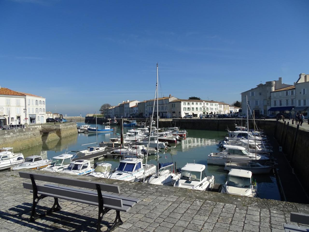 Appartement Liseron Saint-Martin-de-Re Exterior photo